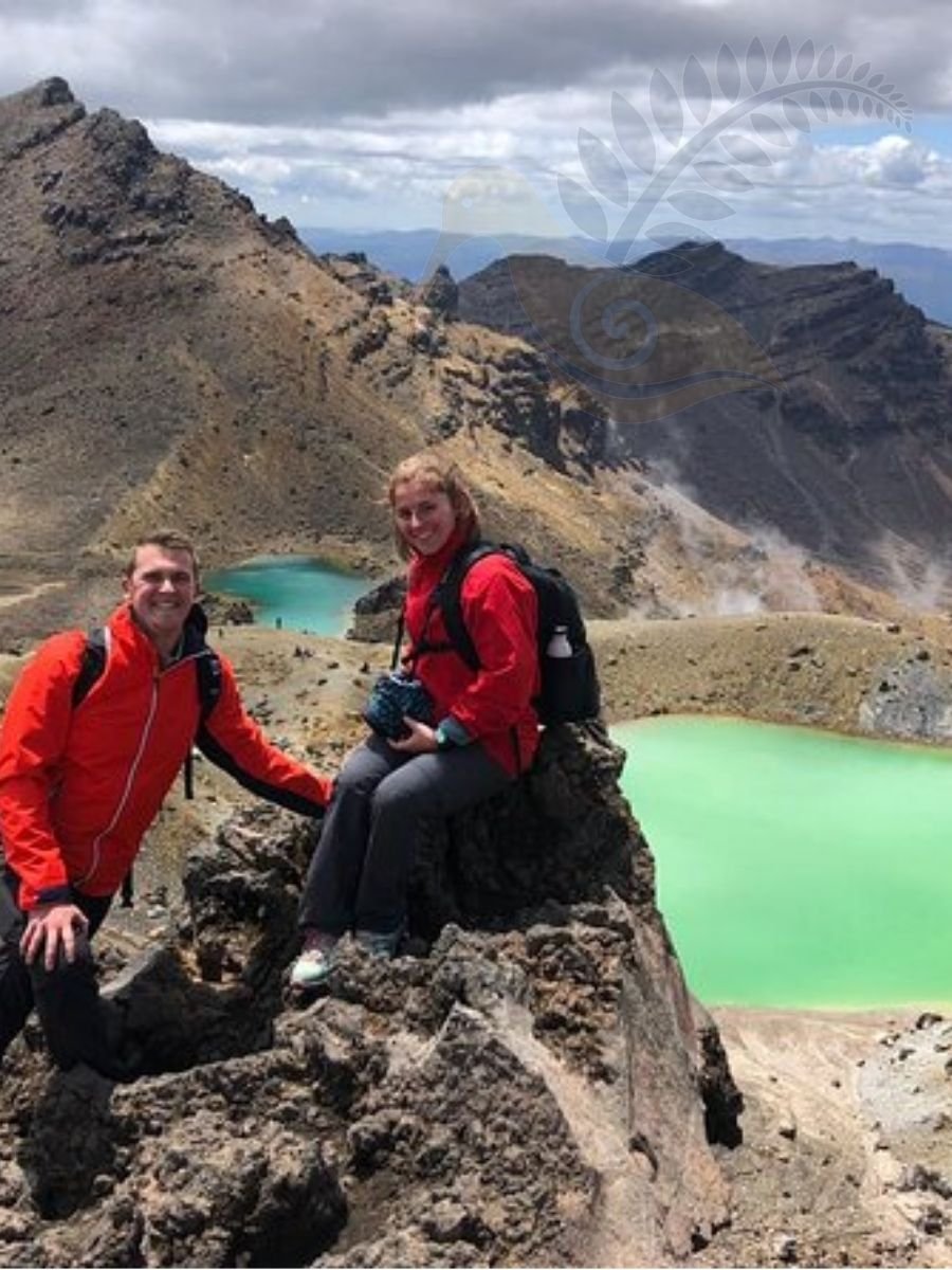 Guided hiking Fiordland New Zealand