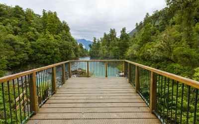 Christchurch to Franz Josef via Hokitika & TranzAlpine Train
